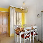 Casa Pelican 아파트